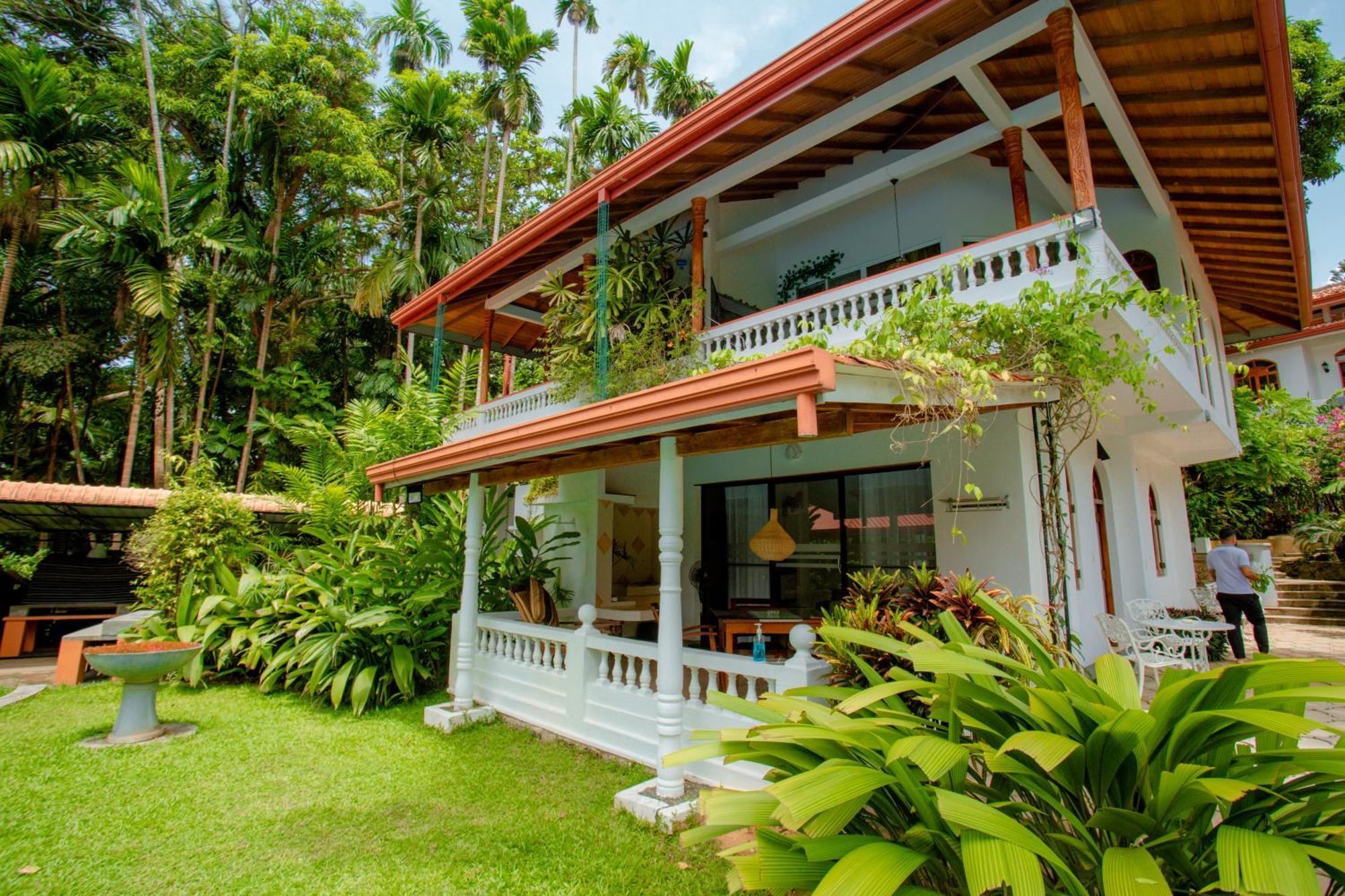 Ayubowan Swiss Lanka Bungalow Resort Bentota Exterior foto